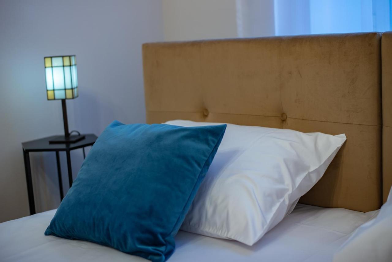 The Rooms Targu Mures Exterior photo